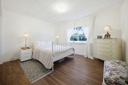 Photo 24 at 5 - 15875 20 Avenue, King George Corridor, South Surrey White Rock