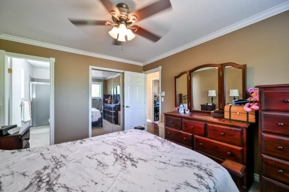 Photo 12 at 11398 Harrison Street, East Central, Maple Ridge