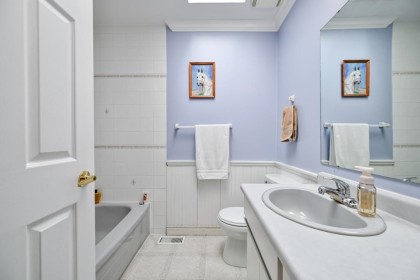 Photo 19 at 11398 Harrison Street, East Central, Maple Ridge