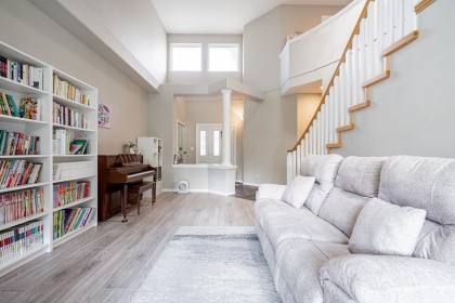Photo 6 at 101 - 678 Citadel Drive, Citadel PQ, Port Coquitlam