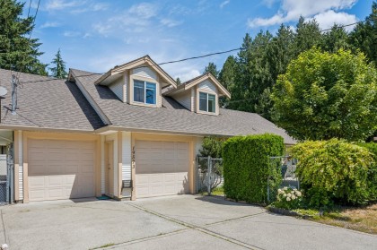 Photo 1 at 19573 116b Avenue, South Meadows, Pitt Meadows