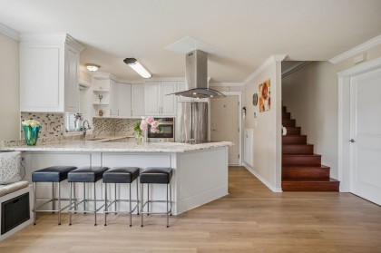 Photo 4 at 19573 116b Avenue, South Meadows, Pitt Meadows