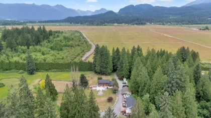 Photo 10 at 22050 136 Avenue, North Maple Ridge, Maple Ridge