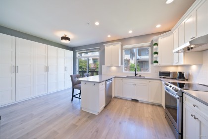 Photo 7 at 23 - 2387 Argue Street, Citadel PQ, Port Coquitlam
