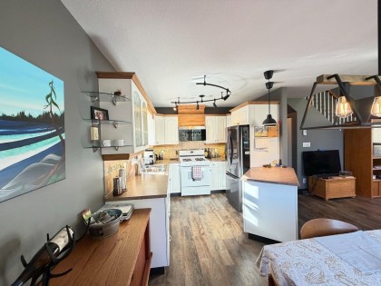 Photo 6 at 63 - 14600 Morris Valley Road, Lake Errock, Mission