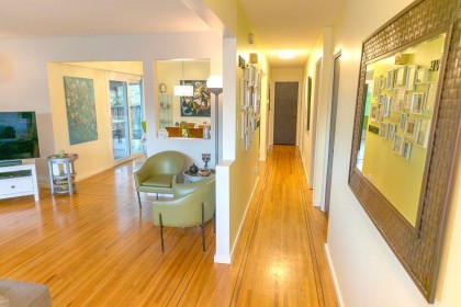 Photo 9 at 21776 Mountainview Crescent, West Central, Maple Ridge