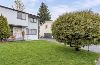 Photo 3 at 32369 Grebe Crescent, Mission BC, Mission