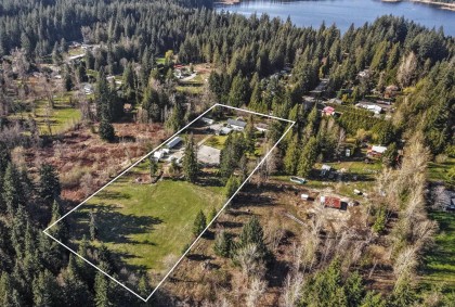 Photo 1 at 27924 112 Street, Whonnock, Maple Ridge