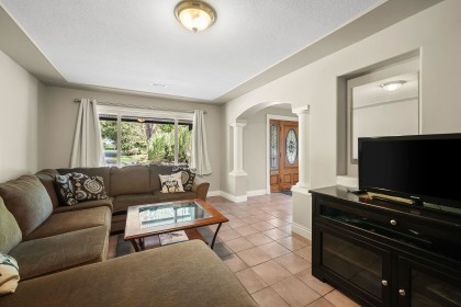 Photo 15 at 27924 112 Street, Whonnock, Maple Ridge