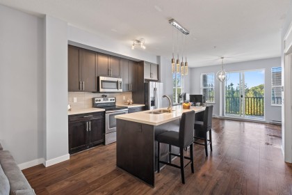 Photo 7 at 16 - 11176 Gilker Hill Road, Cottonwood MR, Maple Ridge