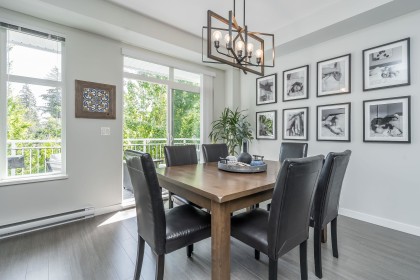 Photo 13 at 602 - 11295 Pazarena Place, East Central, Maple Ridge