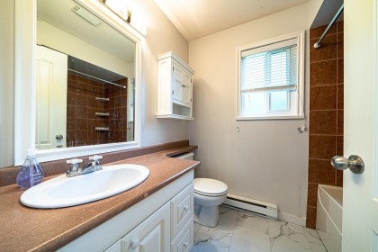 Photo 13 at 12208 Mctavish Place, Northwest Maple Ridge, Maple Ridge