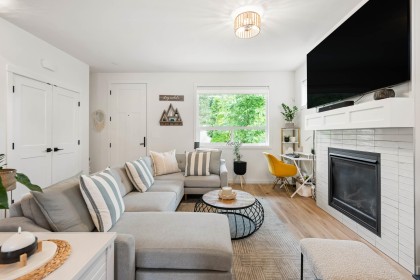 Photo 13 at 25097 112 Avenue, Thornhill MR, Maple Ridge