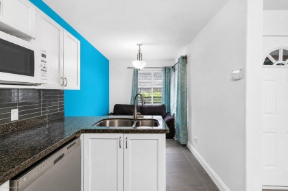 Photo 6 at 3 - 20985 Camwood Avenue, Southwest Maple Ridge, Maple Ridge