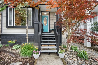 Photo 2 at 24199 102b Avenue, Albion, Maple Ridge