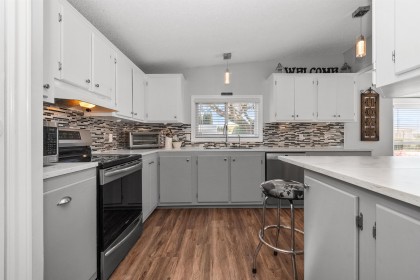 Photo 4 at 13 - 41168 Lougheed Highway, Dewdney Deroche, Mission