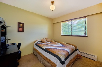 Photo 13 at 19437 119b Avenue, Central Meadows, Pitt Meadows