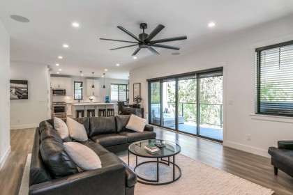 Photo 5 at 10080 Mountainview Road, Durieu, Mission