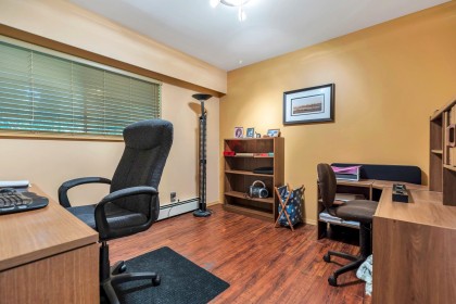 Photo 38 at 23463 Dogwood Avenue, East Central, Maple Ridge