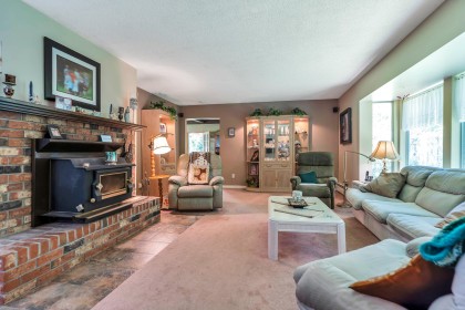Photo 29 at 23463 Dogwood Avenue, East Central, Maple Ridge