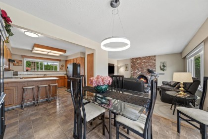 Photo 10 at 19347 117b Avenue, South Meadows, Pitt Meadows
