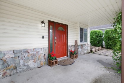 Photo 3 at 18862 Charnley Court, Central Meadows, Pitt Meadows