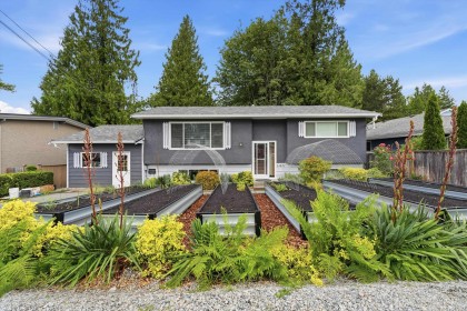 Photo 1 at 31821 Silverdale Avenue, Mission BC, Mission