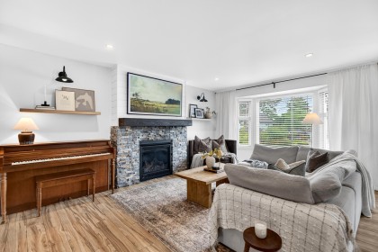 Photo 5 at 20280 Ospring Street, Southwest Maple Ridge, Maple Ridge
