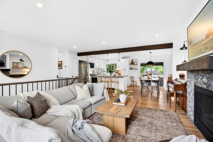 Photo 8 at 20280 Ospring Street, Southwest Maple Ridge, Maple Ridge