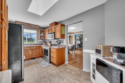 Photo 6 at 20692 River Road, Southwest Maple Ridge, Maple Ridge