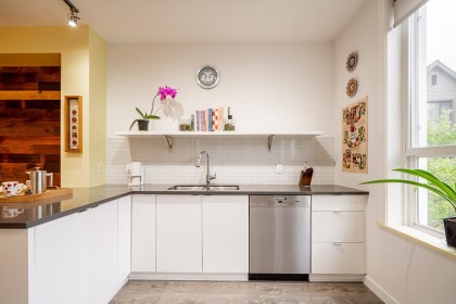 Photo 6 at 20 - 2332 Ranger Lane, Riverwood, Port Coquitlam