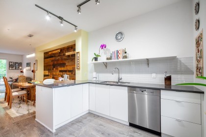 Photo 7 at 20 - 2332 Ranger Lane, Riverwood, Port Coquitlam