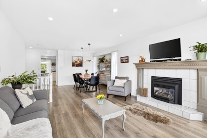 Photo 7 at 23239 116a Avenue, Cottonwood MR, Maple Ridge