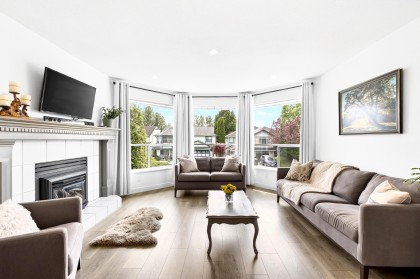 Photo 5 at 23239 116a Avenue, Cottonwood MR, Maple Ridge