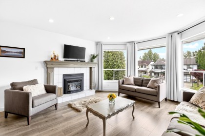 Photo 4 at 23239 116a Avenue, Cottonwood MR, Maple Ridge