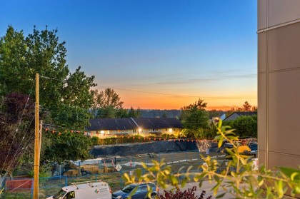 Photo 30 at 306 - 22577 Royal Crescent, East Central, Maple Ridge