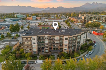 Photo 34 at 306 - 22577 Royal Crescent, East Central, Maple Ridge