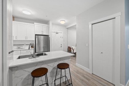 Photo 10 at 306 - 22577 Royal Crescent, East Central, Maple Ridge
