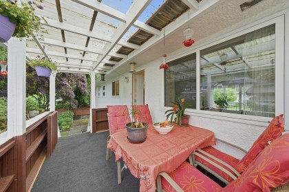 Photo 9 at 3963 Sefton Street, Oxford Heights, Port Coquitlam