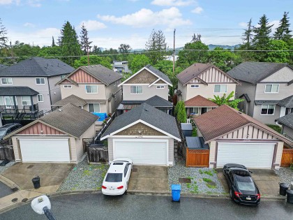 Photo 28 at 23942 Dewdney Trunk Road, Cottonwood MR, Maple Ridge