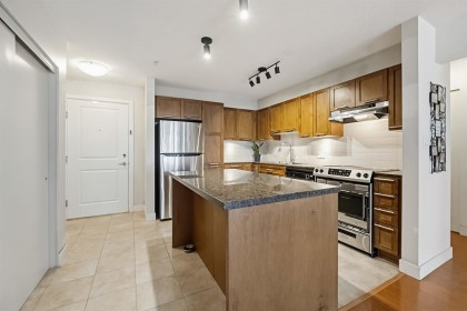 Photo 6 at 232 - 19673 Meadow Gardens Way, North Meadows PI, Pitt Meadows