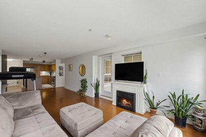 Photo 13 at 232 - 19673 Meadow Gardens Way, North Meadows PI, Pitt Meadows