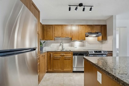 Photo 5 at 232 - 19673 Meadow Gardens Way, North Meadows PI, Pitt Meadows