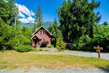 Photo 3 at 44301 Bayview Road, Lake Errock, Mission