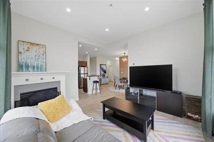 Photo 4 at 410 - 2478 Shaughnessy Street, Central Pt Coquitlam, Port Coquitlam