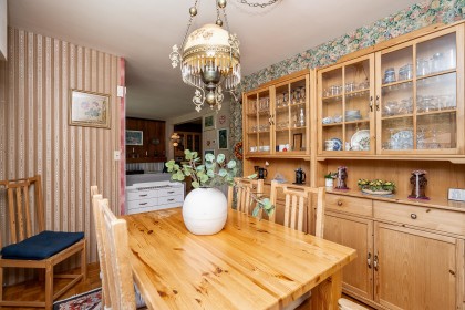 Photo 6 at 3554 Hastings Street, Woodland Acres PQ, Port Coquitlam