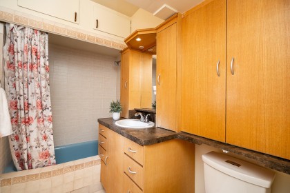 Photo 12 at 3554 Hastings Street, Woodland Acres PQ, Port Coquitlam
