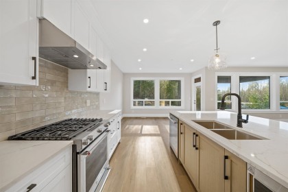 Photo 10 at 13544 Birdtail Drive, Silver Valley, Maple Ridge