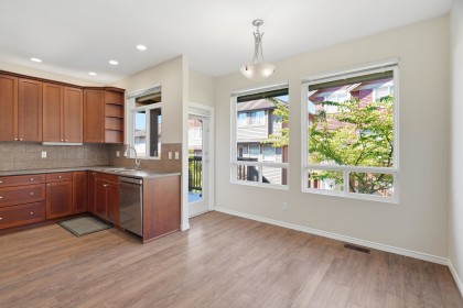 Photo 12 at 8 - 2281 Argue Street, Citadel PQ, Port Coquitlam