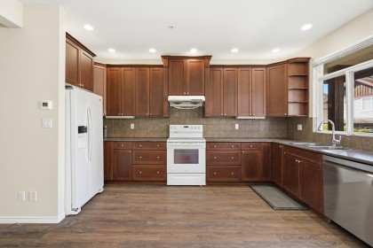 Photo 11 at 8 - 2281 Argue Street, Citadel PQ, Port Coquitlam